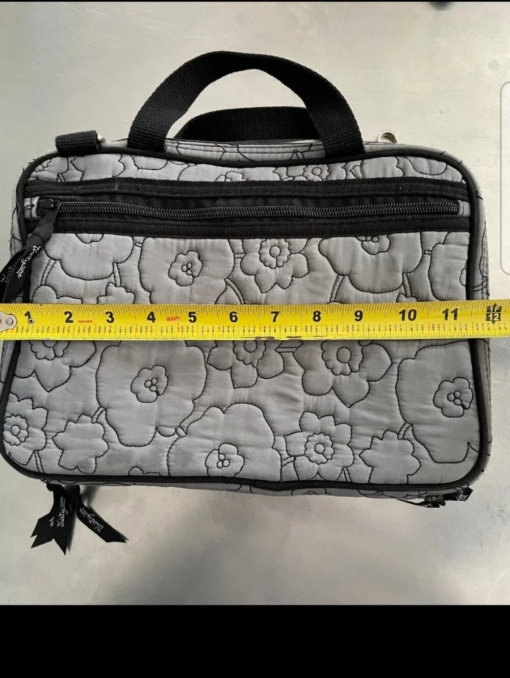 Thirty One Quilted Floral Crossbody Makeup Bag - Gray